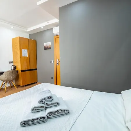 Xenia Taksim 3* איסטמבול