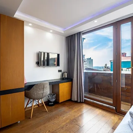 ホテル Xenia Taksim 3*