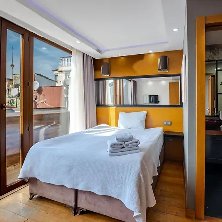 Xenia Taksim 3* イスタンブール