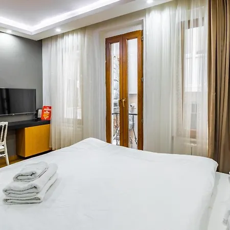 ホテル Xenia Taksim 3*