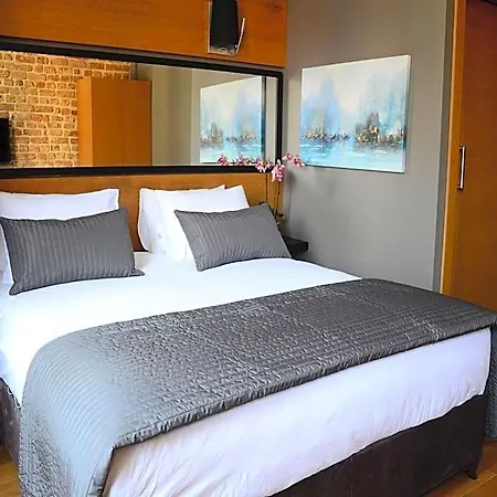 Xenia Taksim 3*